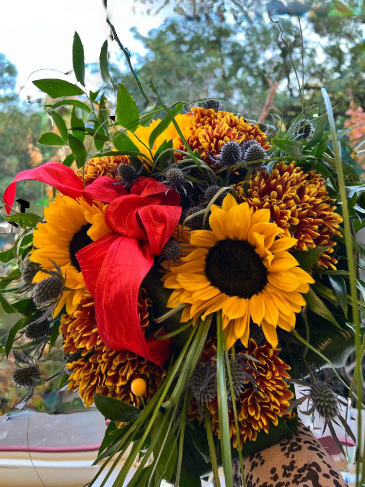 Z okazji Dnia Nauczyciela, wszystkim nauczycielom życzymy dużo satysfakcji i radości z wykonywanej pracy, sukcesów zawodowych i samych wzorowych uczniów