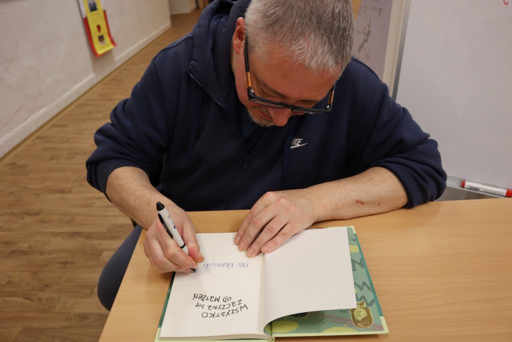 Spotkanie z pisarzem – Marcinem Pałaszem