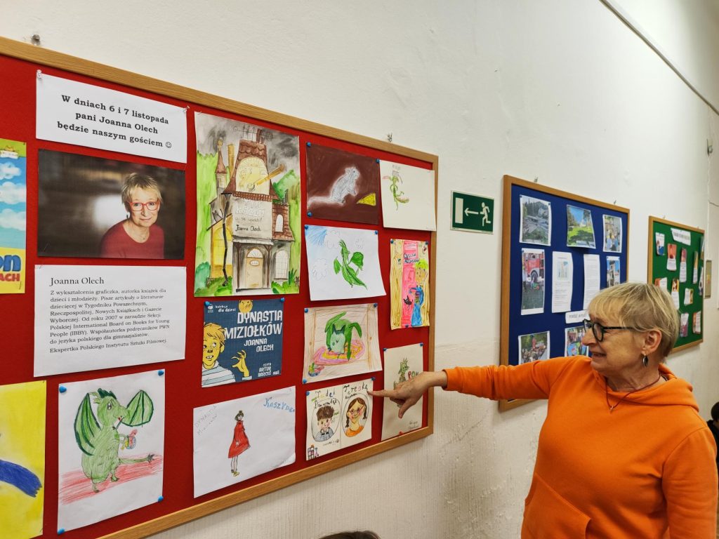 Wyniki konkursu plastycznego poświęconego twórczości pani Joanny Olech.