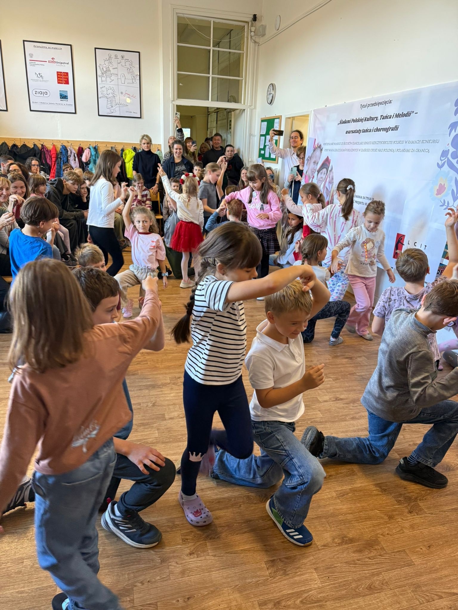 Warsztaty taneczne „Śladami Polskiej Kultury, Tańca i Melodii”